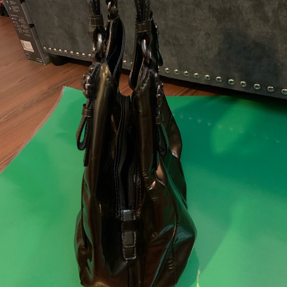 Gray Silver Gunmetal Patent Leather Shoulder Bag - Picture 6 of 11